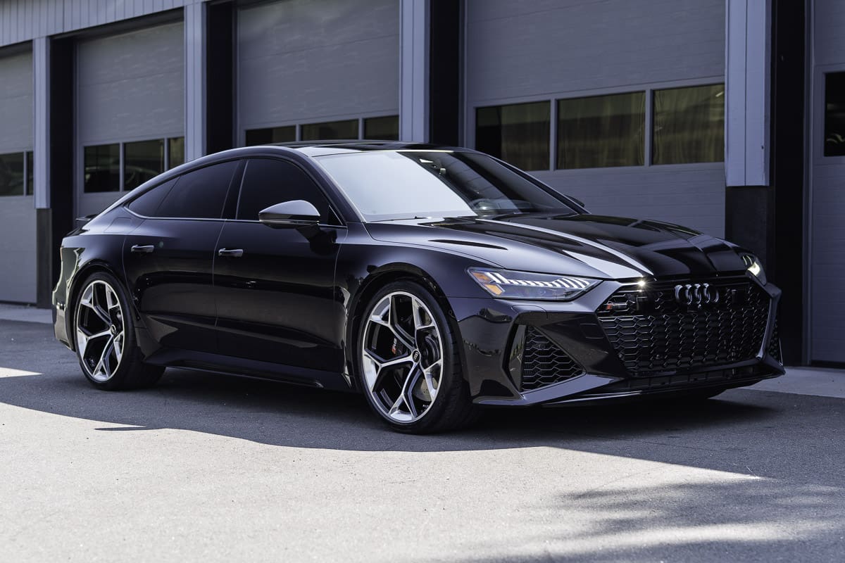 Sebring Black Crystal Effect Rs7 2